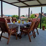 Apartman Roof Cambi