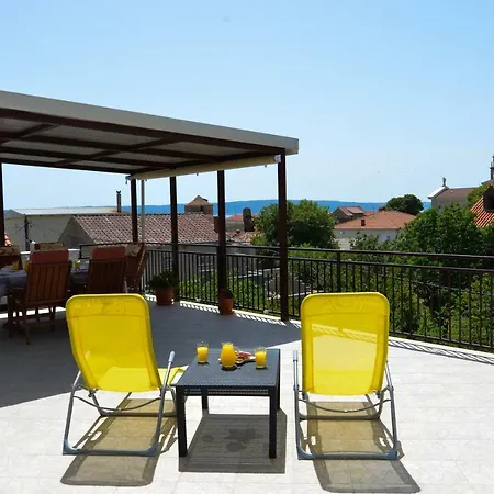Apartman Roof Cambi